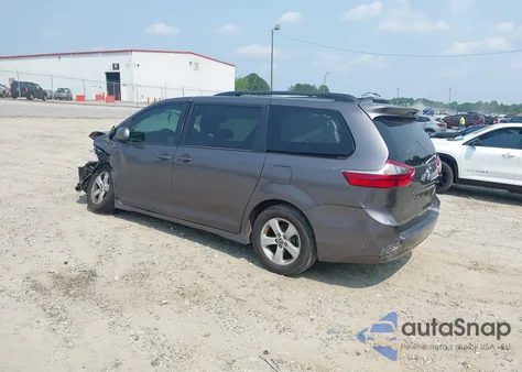2020 Toyota Sienna Le from USA, damaged, VIN 5TDKZ3DC3LS070453